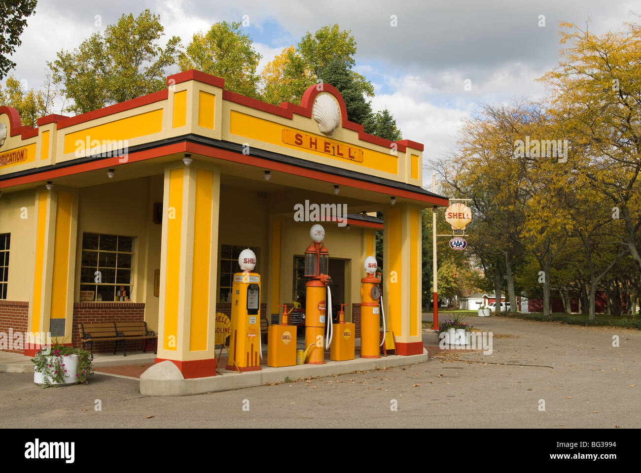 Hickory corners michigan hires stock photography and images Alamy