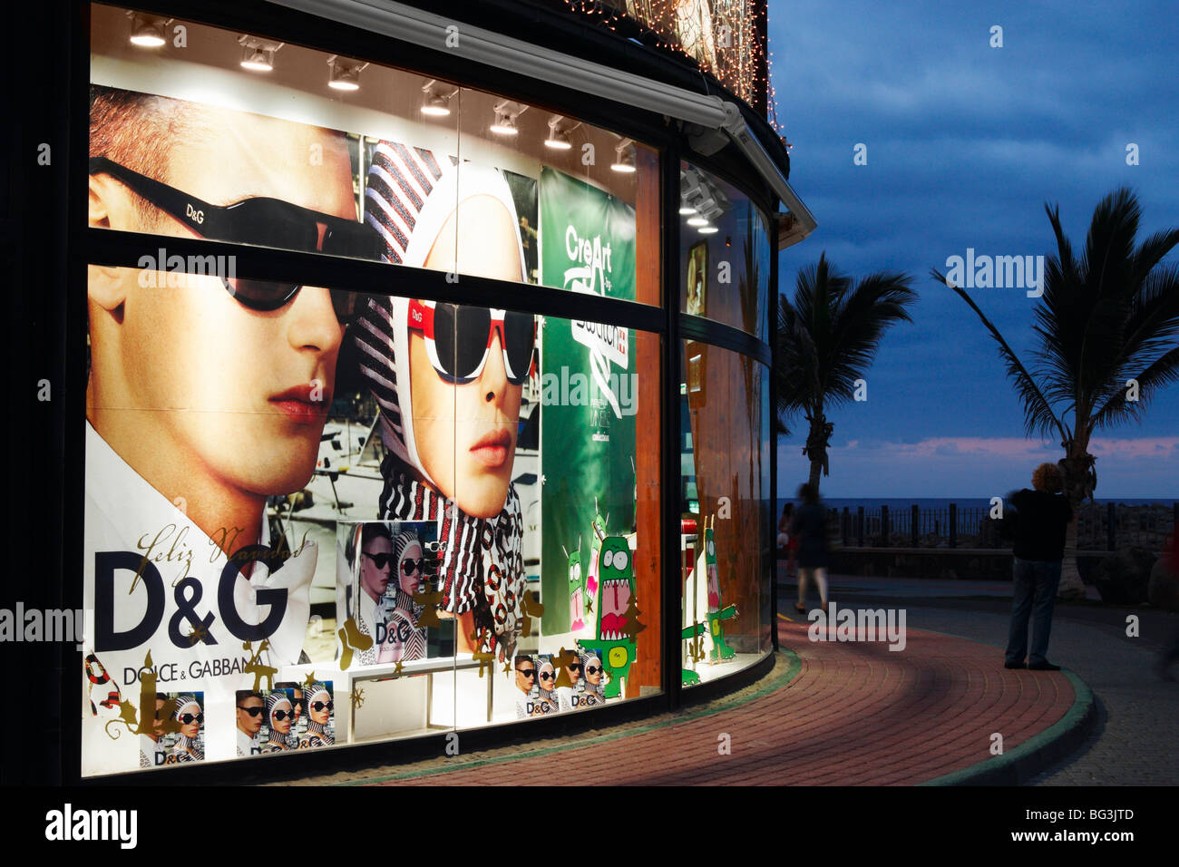 Store selling designer goods in Maspalomas on Gran Canaria Stock Photo -  Alamy
