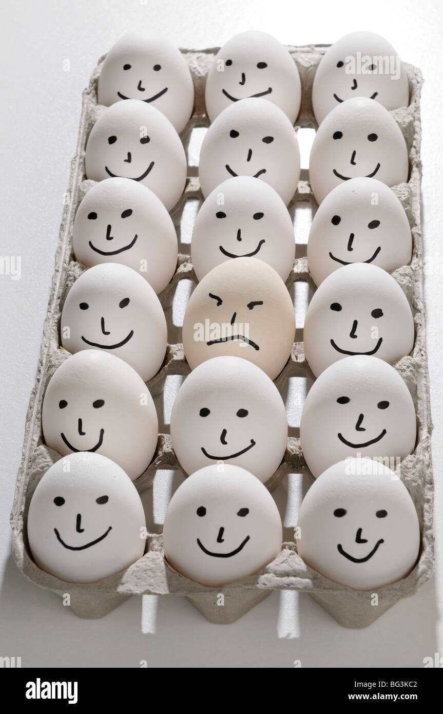 Sad and happy faces hi-res stock photography and images - Alamy
