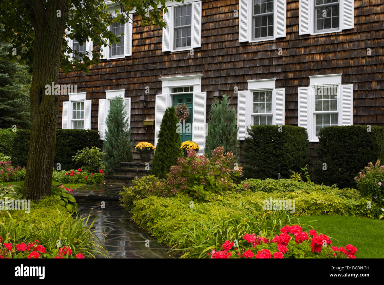 Two storey home hires stock photography and images Alamy