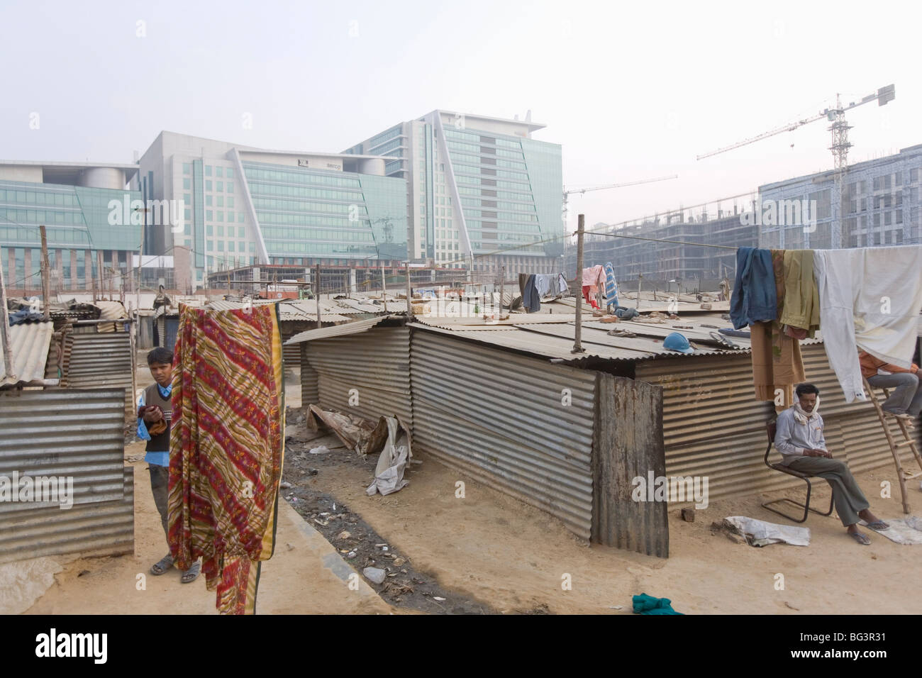 Construction workers' slum, Tech center 50km from Delhi at Gurgaon, Haryana state, India, Asia Stock Photo