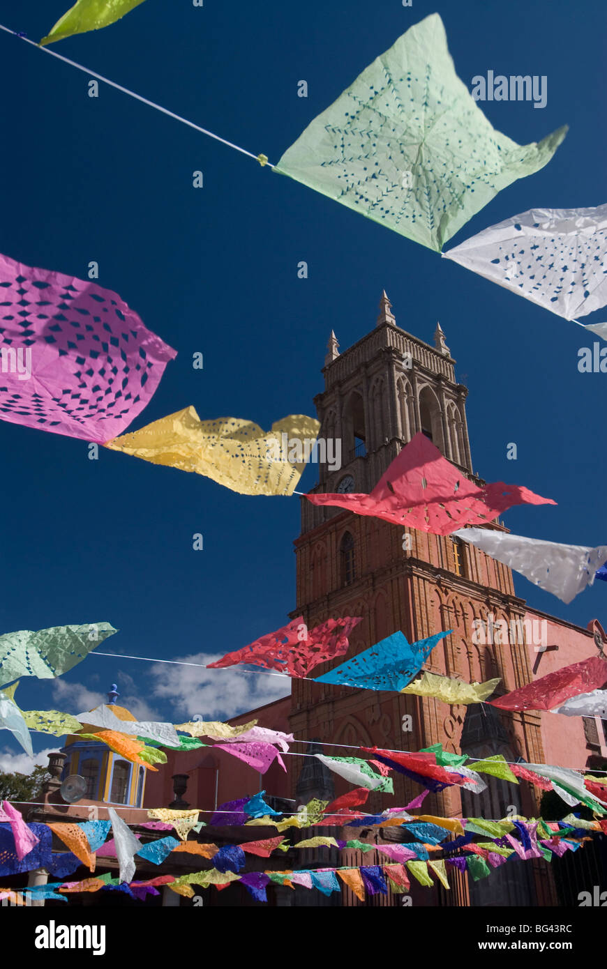 Decorations, Day of the Dead, Iglesia de San Rafael in background, Plaza Principal, San Miguel de Allende, Guanajuato, Mexico Stock Photo