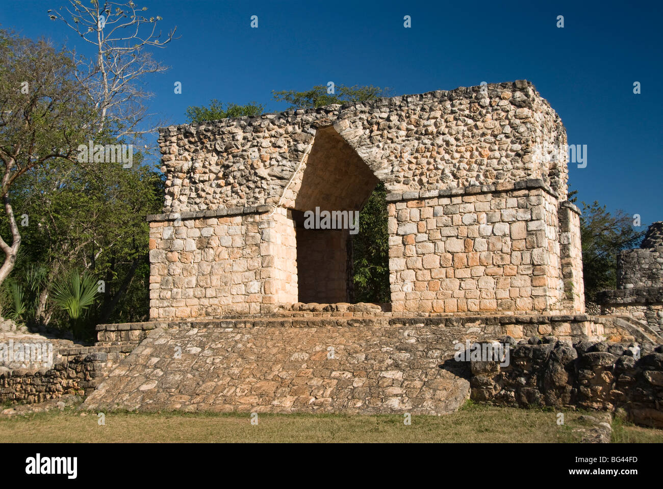 Corbelled arch hires stock photography and images Alamy