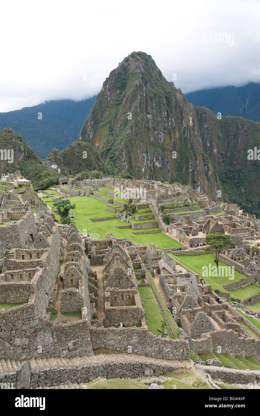 Machu picchu archeology hi-res stock photography and images - Alamy