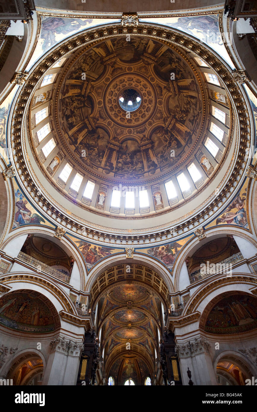 England, London, St Paul's Cathedral, The Dome and Transepts Stock Photo