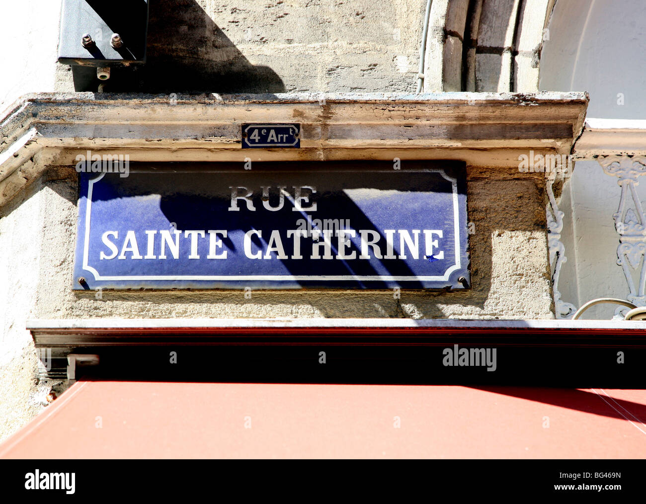 Sign in Rue Sainte Catherine, Bordeaux, France Stock Photo