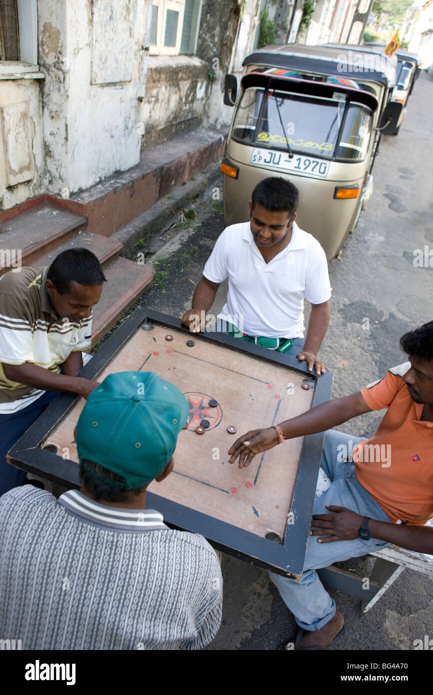 Carrom board game, Sri Lanka Stock Photo Alamy
