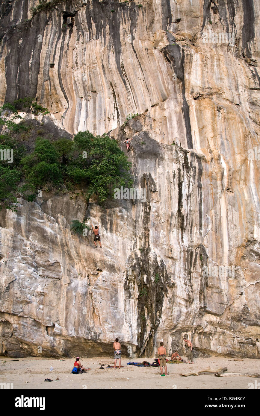 Rock climbing. Hat Ton Sai. Thailand Stock Photo