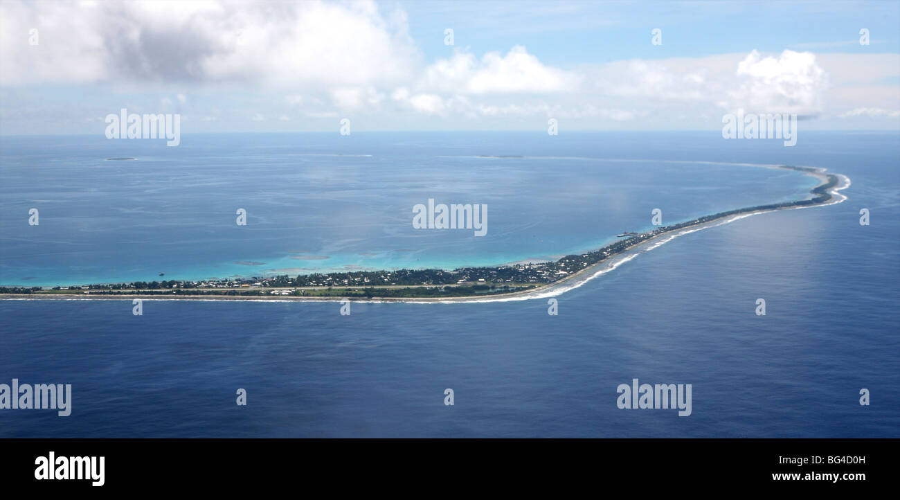 Tuvalu island in the pacific ocean threatens to disappear in the next
