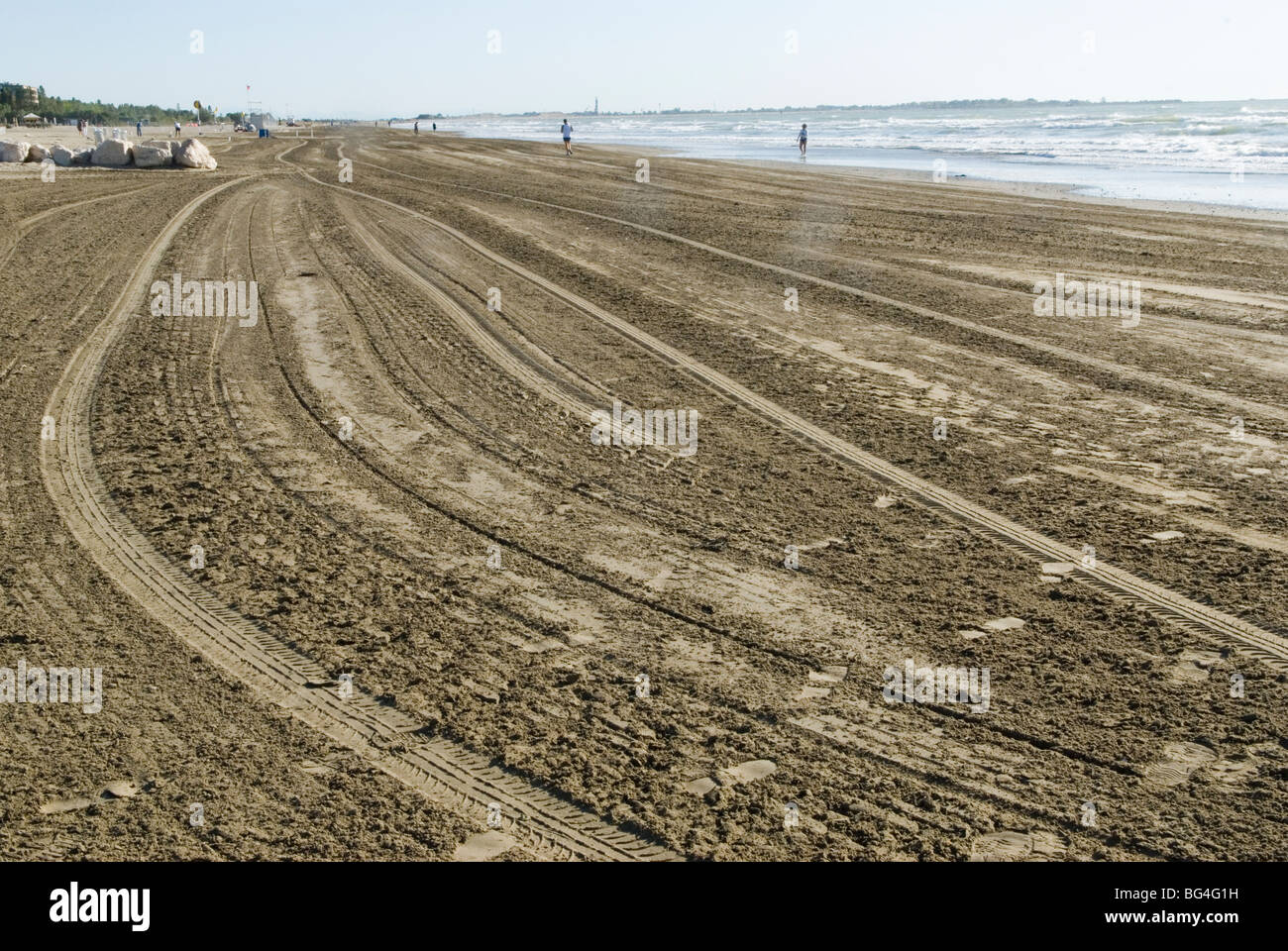 Venice Lido beach Italy. The beach cleaned racked over at the start of the day. 2000s  2009 HOMER SYKES Stock Photo