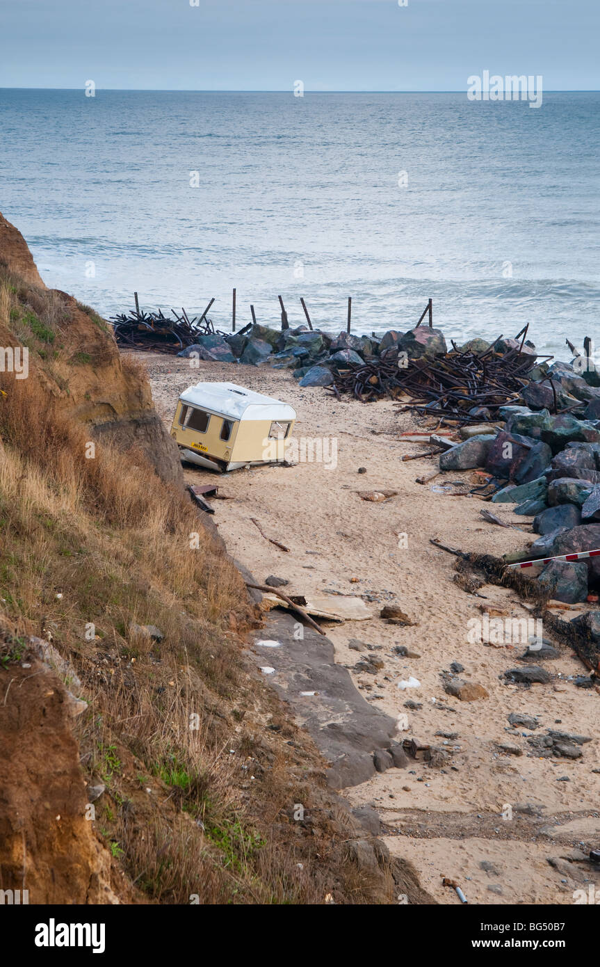Caravan coastal erosion hi-res stock photography and images - Alamy