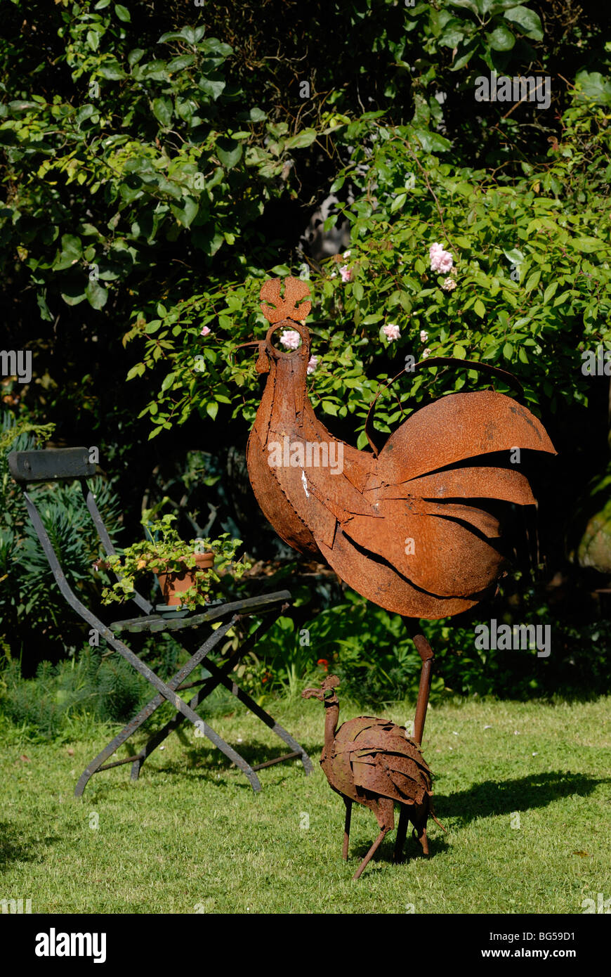 'Iron Chicken ' sculptures, Wales, UK Stock Photo