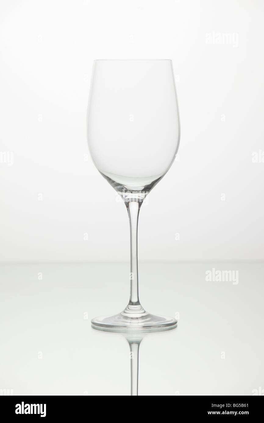 https://c8.alamy.com/comp/BG5B61/large-empty-wine-glass-BG5B61.jpg