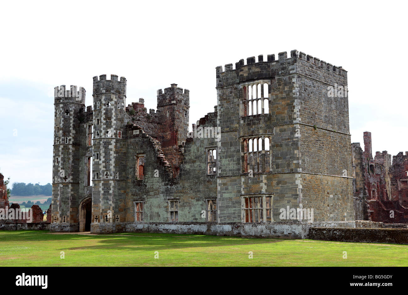 Run down medieval castle ruins in small town of Midhurst Stock Photo