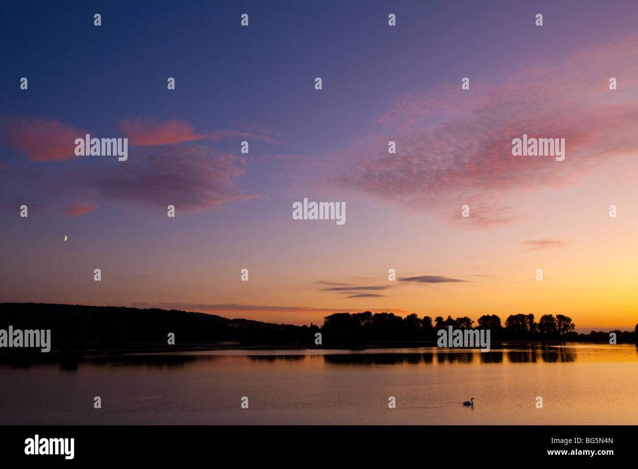 Wilstone Reservoir Tring at sunset Stock Photo Alamy