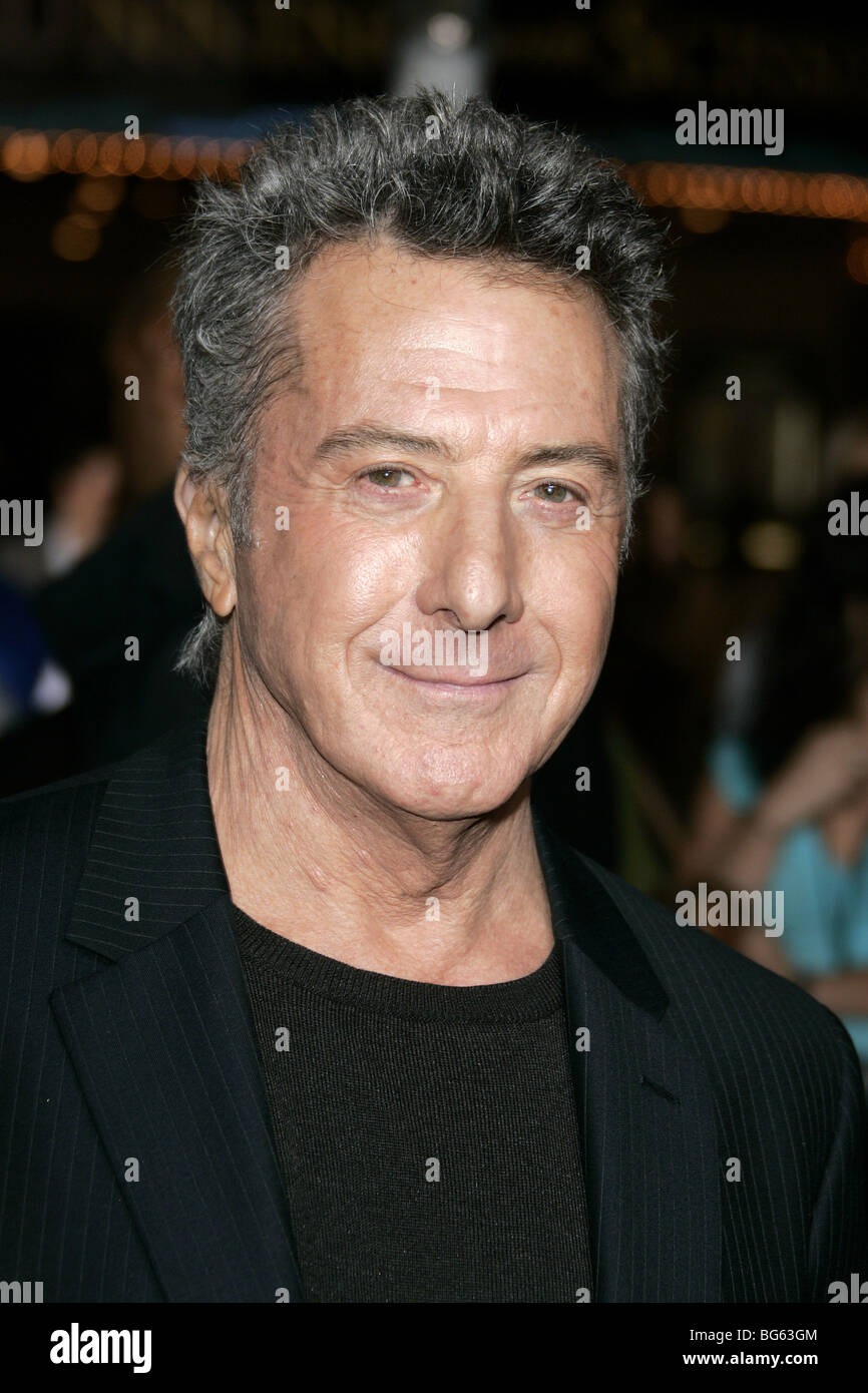DUSTIN HOFFMAN STRANGER THAN FICTION PREMIERE WESTWOOD LOS ANGELES CALIFORNIA USA 30 October