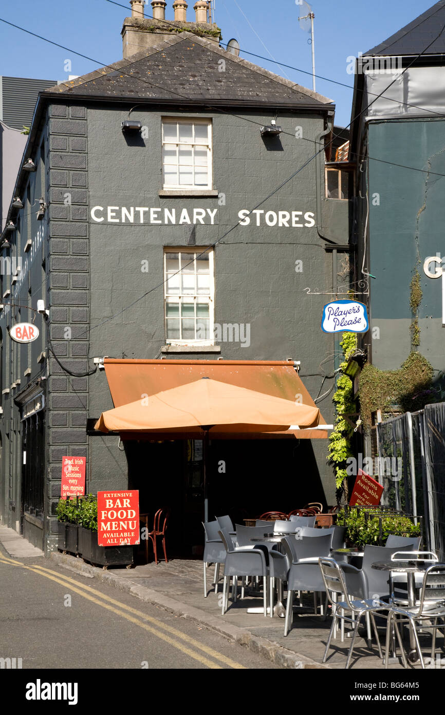 Wexford shopping hires stock photography and images Alamy