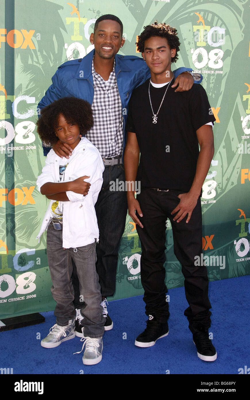 WILL SMITH JADEN SMITH TREY SMITH TEEN CHOICE 2008 RED CARPET GIBSON  AMPHITHEATRE CALIFORNIA USA 03 August 2008 Stock Photo - Alamy