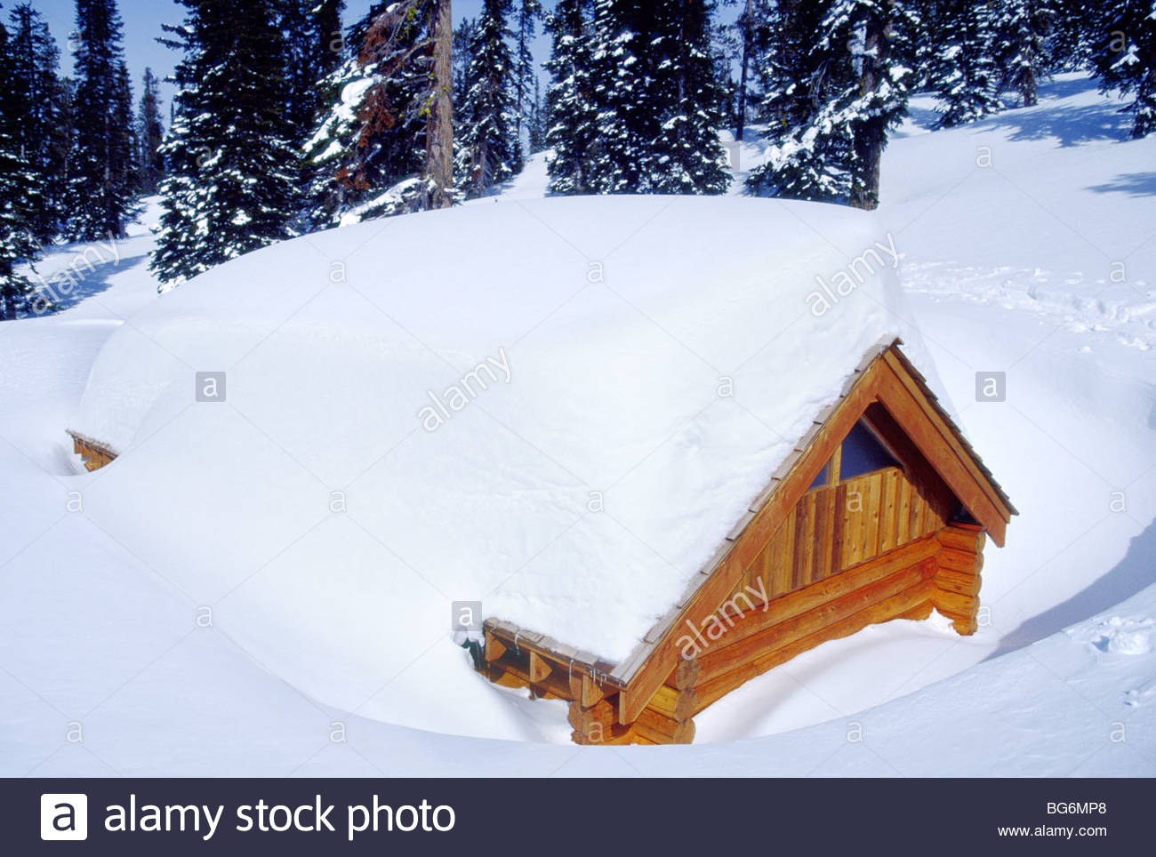 Log Cabin In Snowy Woods Stock Photos Log Cabin In Snowy Woods