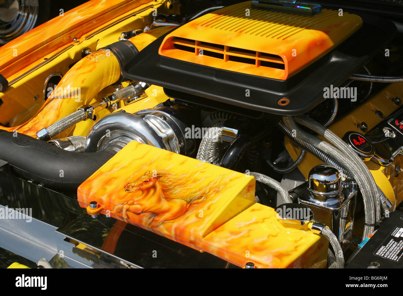 Auto- 2004 Ford Mustang Mach 1 customized engine Stock Photo