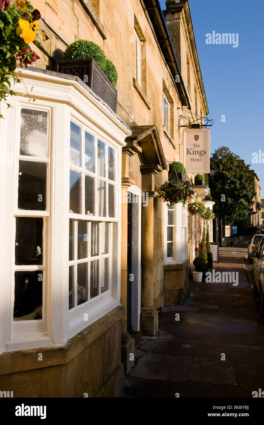 Chipping norton village hires stock photography and images Alamy