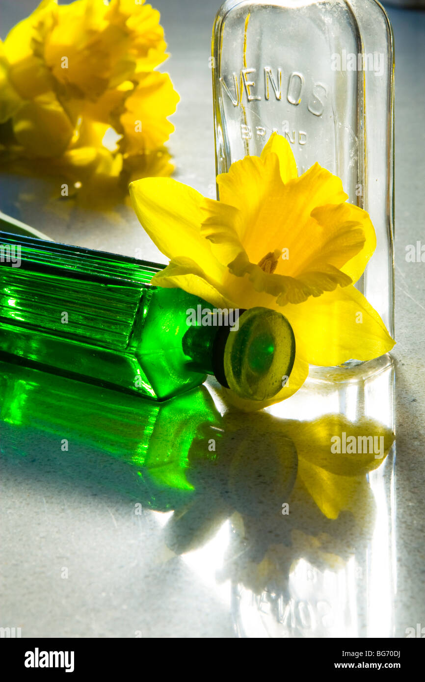 Old cough medicine bottle hires stock photography and images Alamy