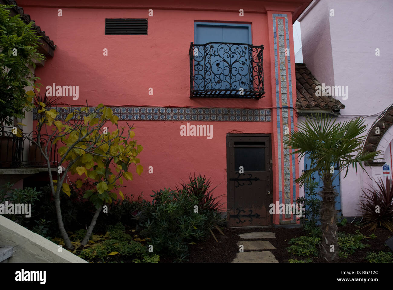 Kensington roof garden, Kensington High Street London UK Stock Photo