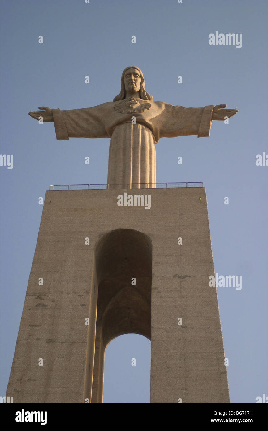 statue of Jesus Christ in Lisbon Stock Photo - Alamy