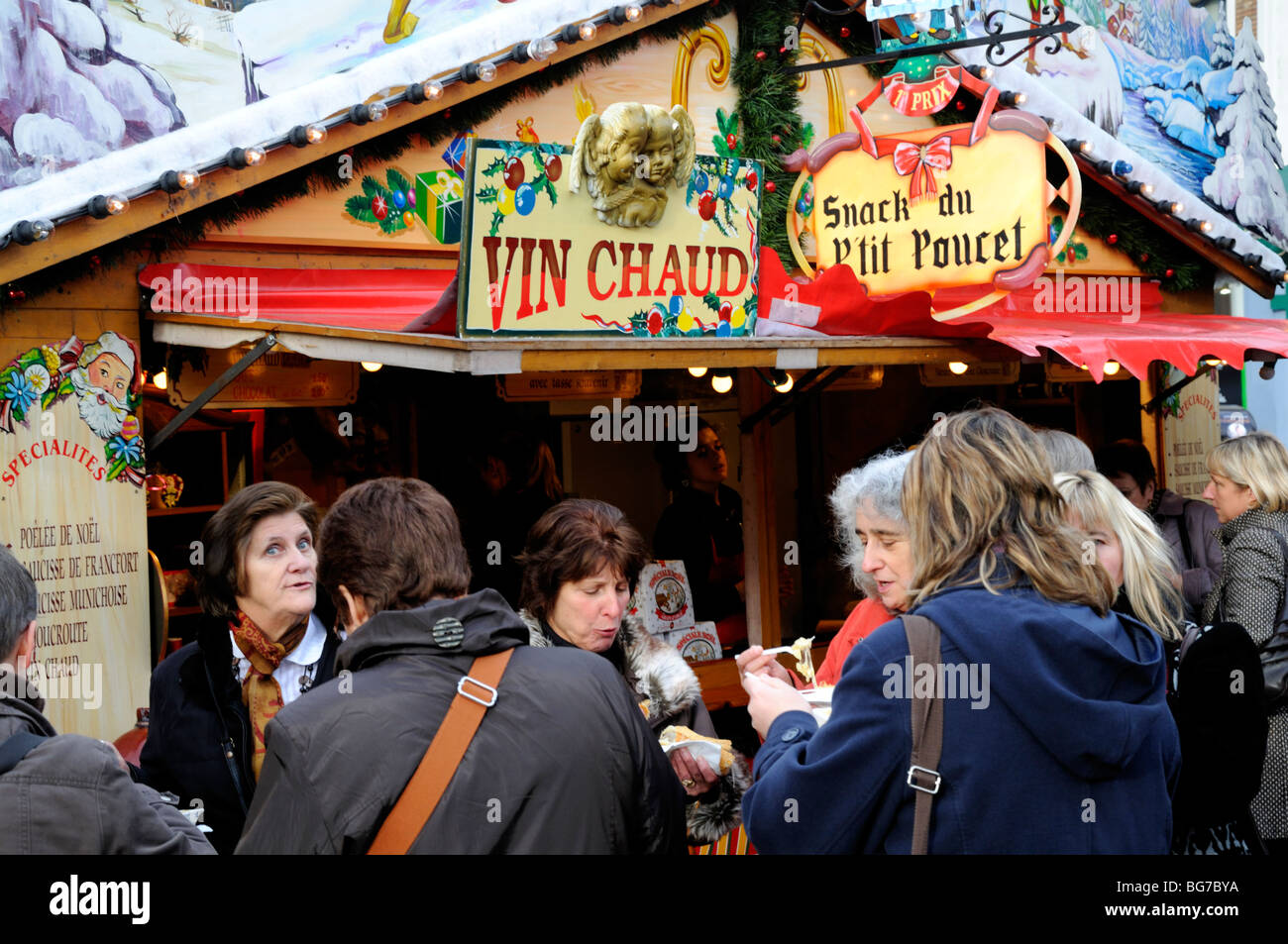 Lille, Pas de Calais, France. Mulled wine stall at the Christmas Market Stock Photo