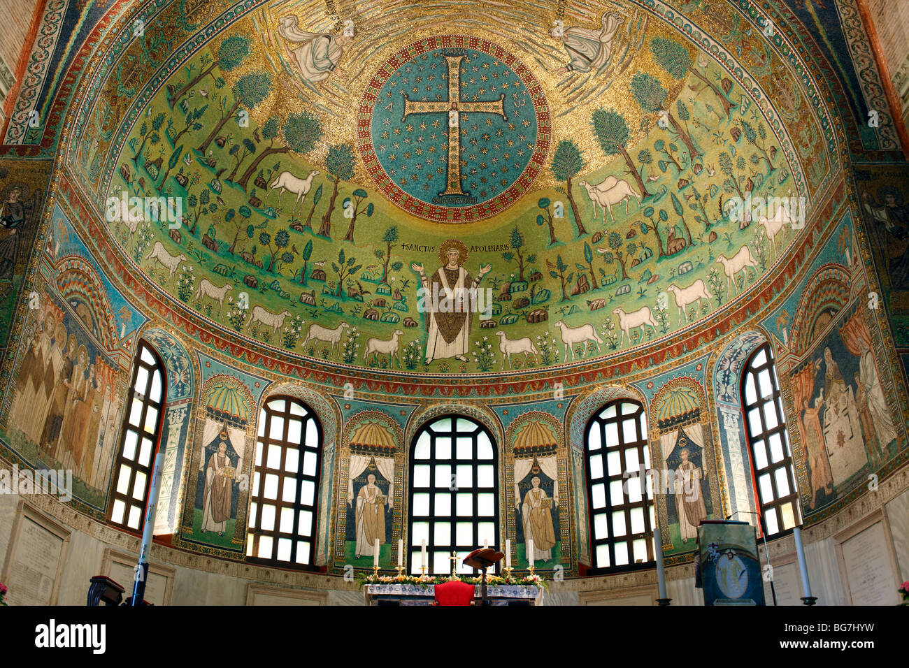 Mosaic in basilica of Sant Apollinare in Classe, UNESCO World Heritage site, Ravenna, Emilia-Romagna, Italy Stock Photo
