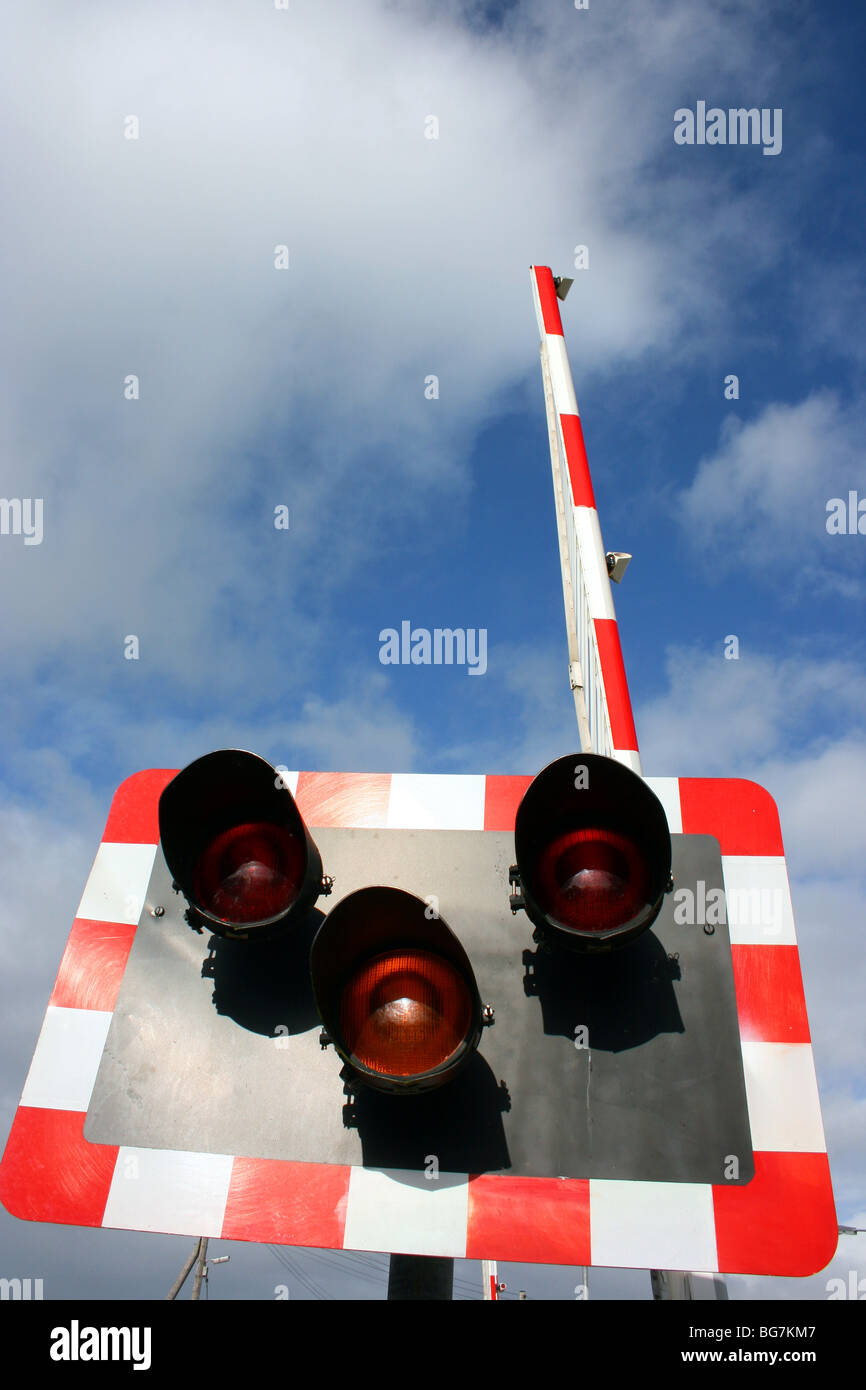 levelcrossing warning lights and barrier Stock Photo Alamy