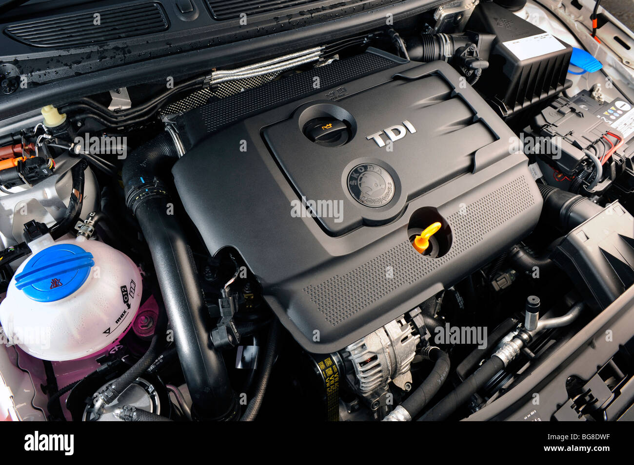Skoda fabia 1 4 hi-res stock photography and images - Alamy
