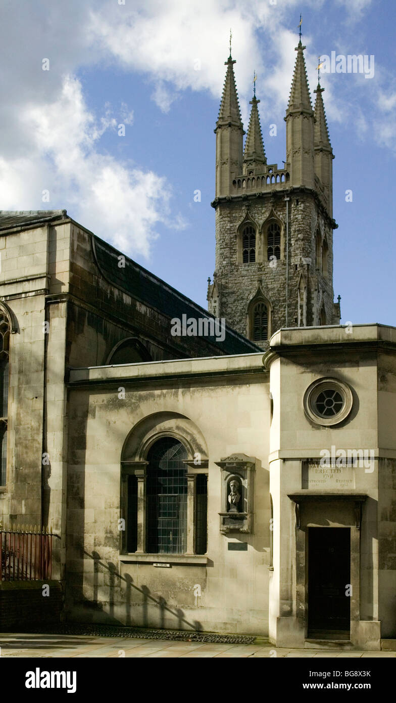 The church of St Sepulchre-without-Newgate in the City of London Stock Photo