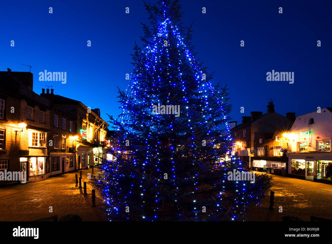 Knaresborough Market Place at Christmas Yorkshire England Stock Photo