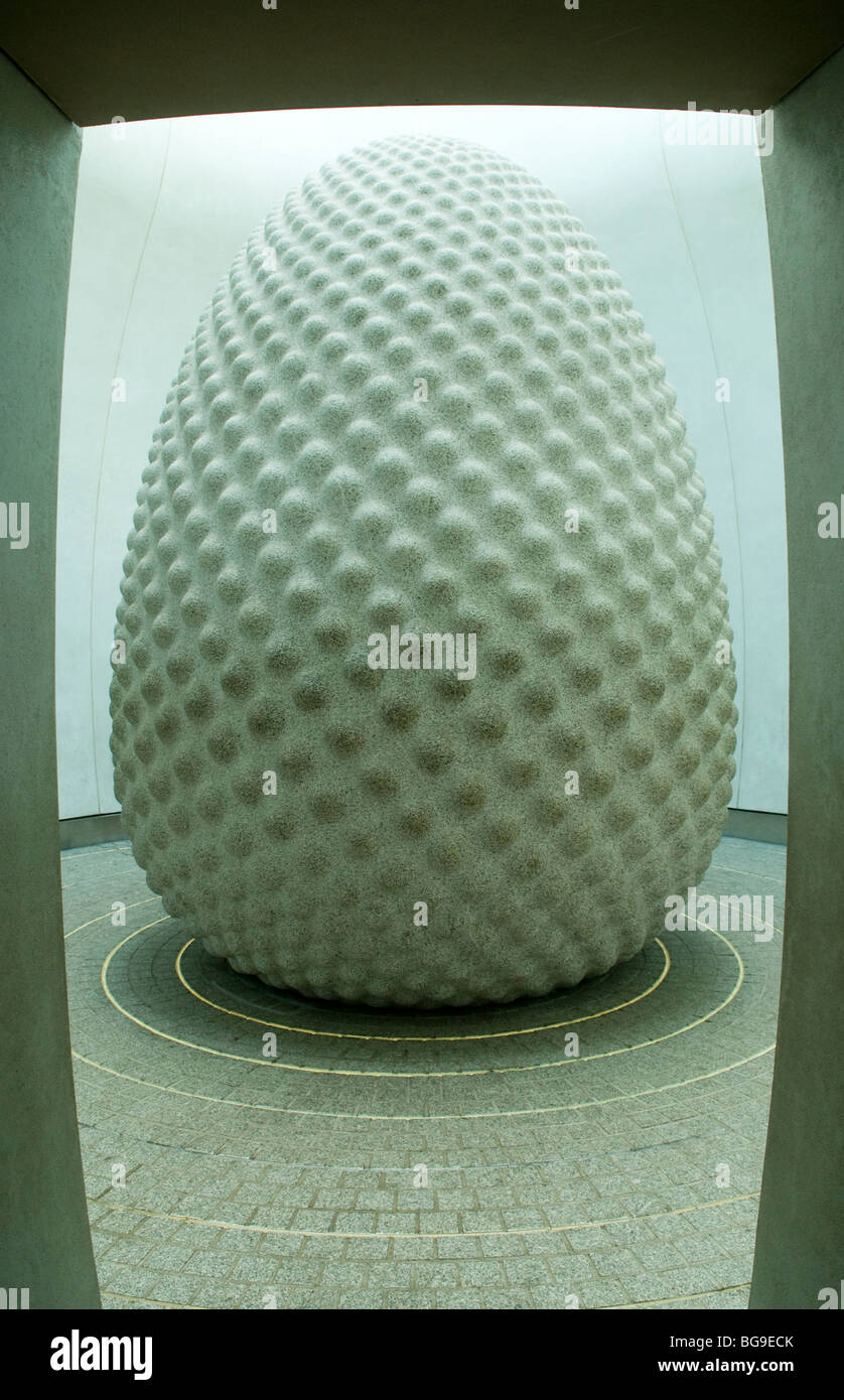 Peter Randall-Page’s 'Seed', granite sculpture inside The Core education building at the Eden Project in Cornwall Stock Photo