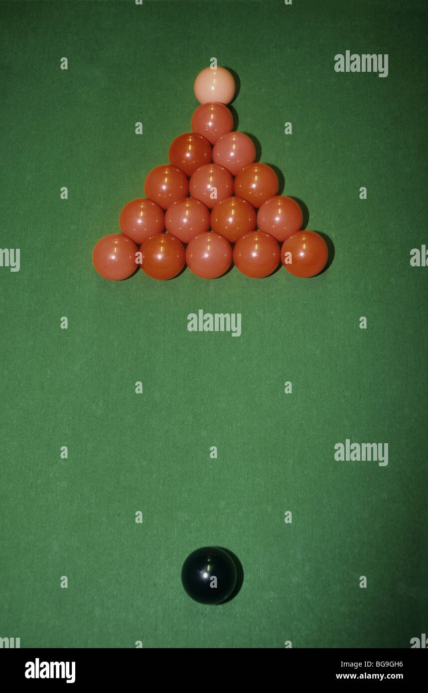 Snooker balls in formation Stock Photo Alamy