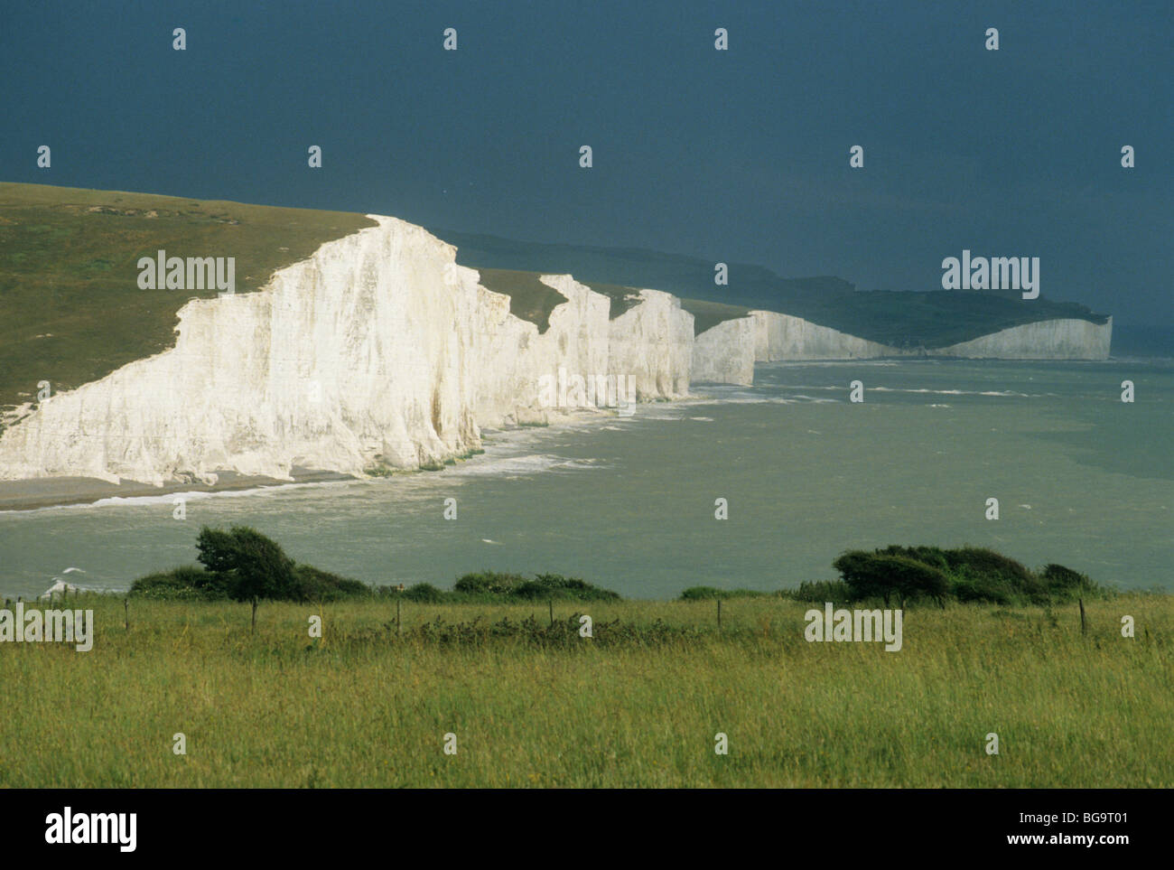 England, White Cliffs of Dover, chalk cliffs, Seven Sisters, Beachy