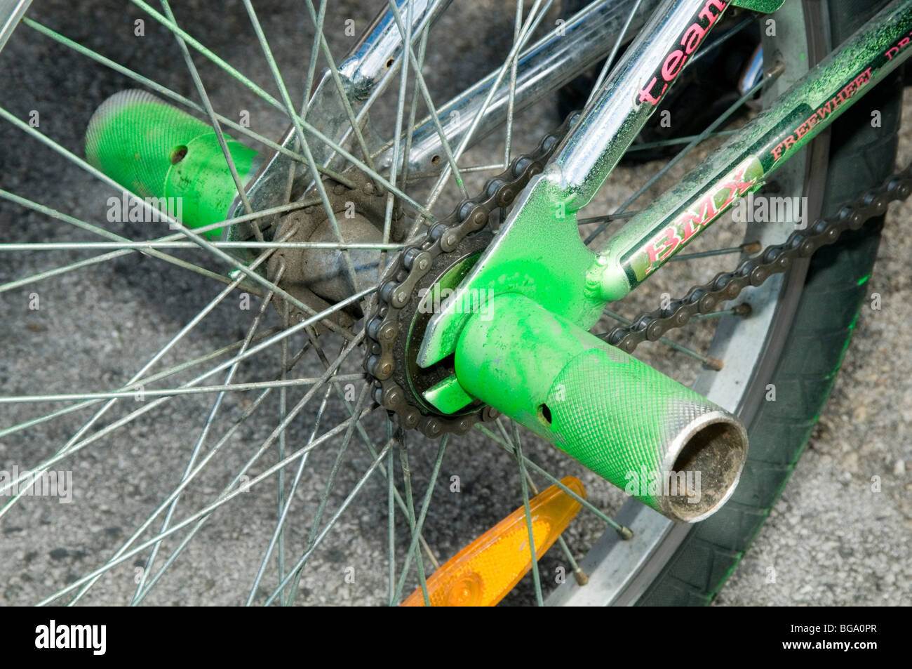 bmx bikes with stunt pegs