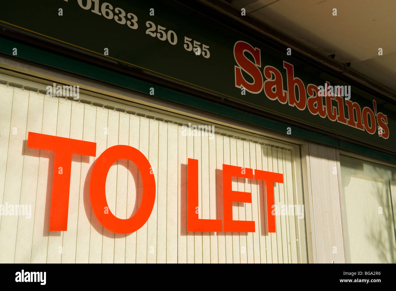 Former restaurant TO LET in Newport South Wales UK Stock Photo