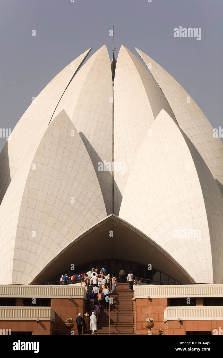 People walk the steps up to the Bahai House of Worship (the Lotus Temple) in New Delhi, India. Stock Photo