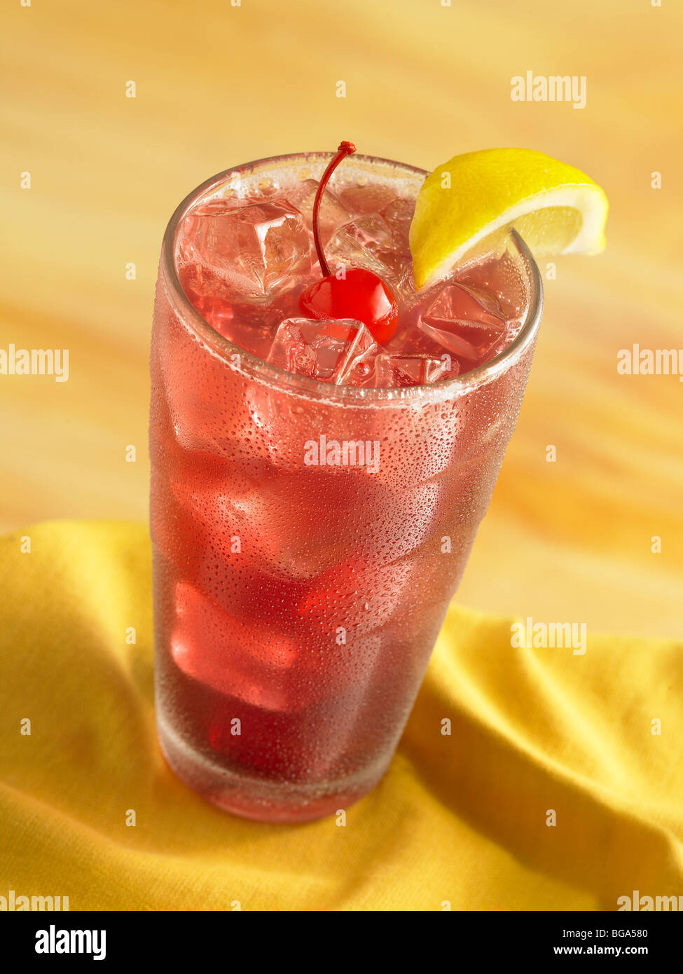 Lemon on fabric hires stock photography and images Alamy