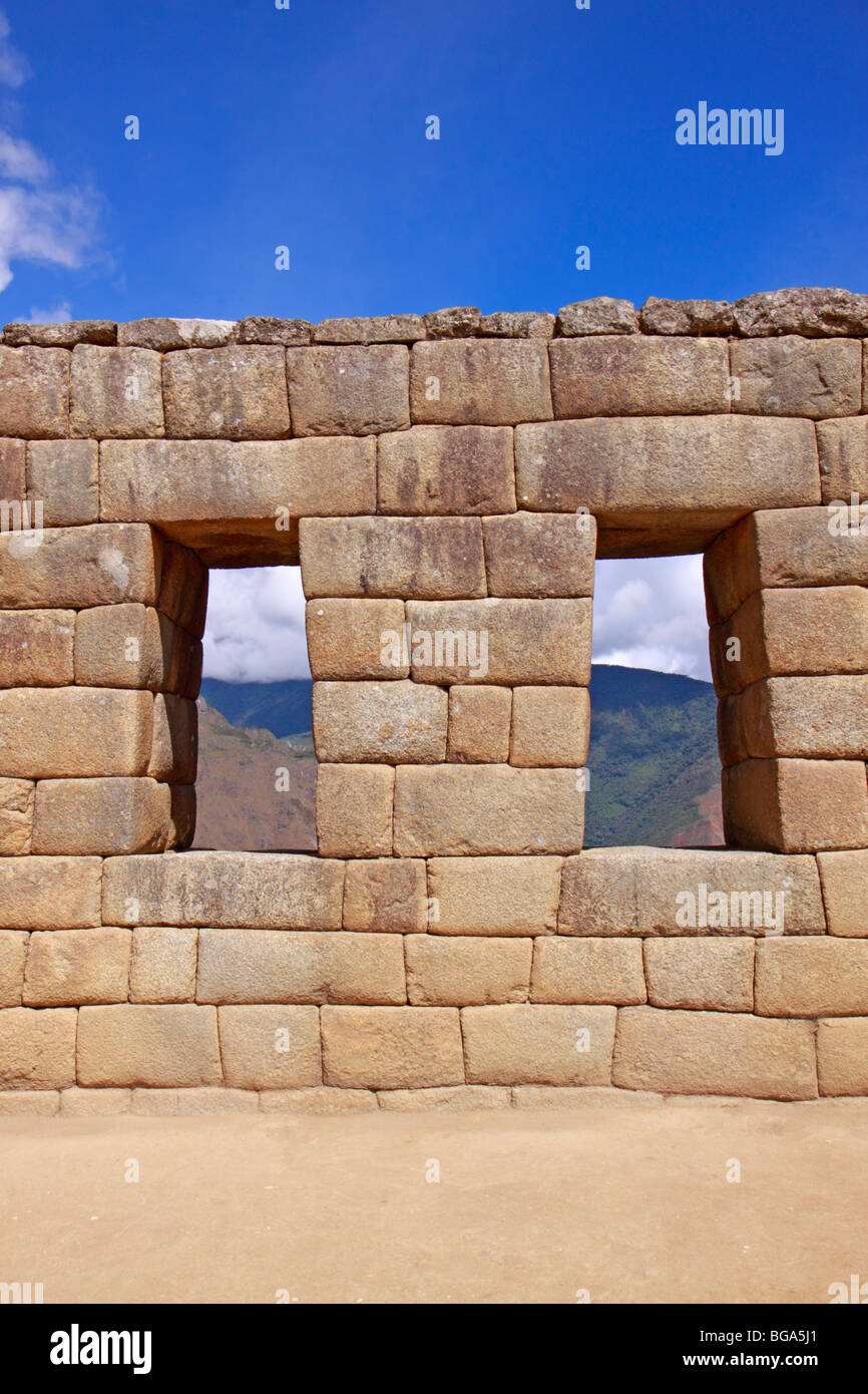 Inca wall machu picchu peru hi-res stock photography and images - Alamy