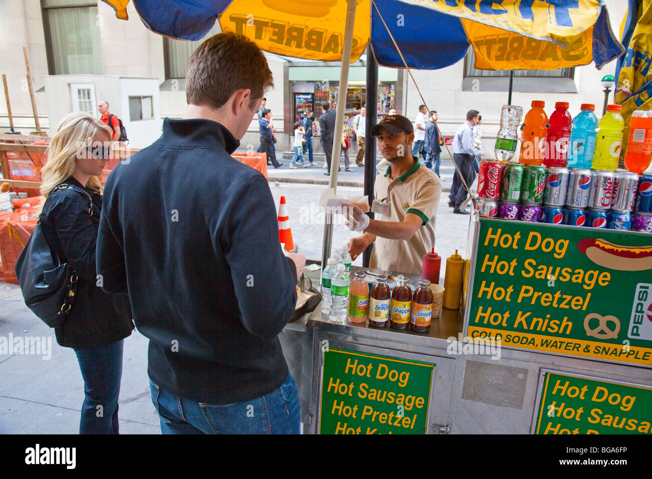 Hot dog vendor in Manhattan, New York City Stock Photo