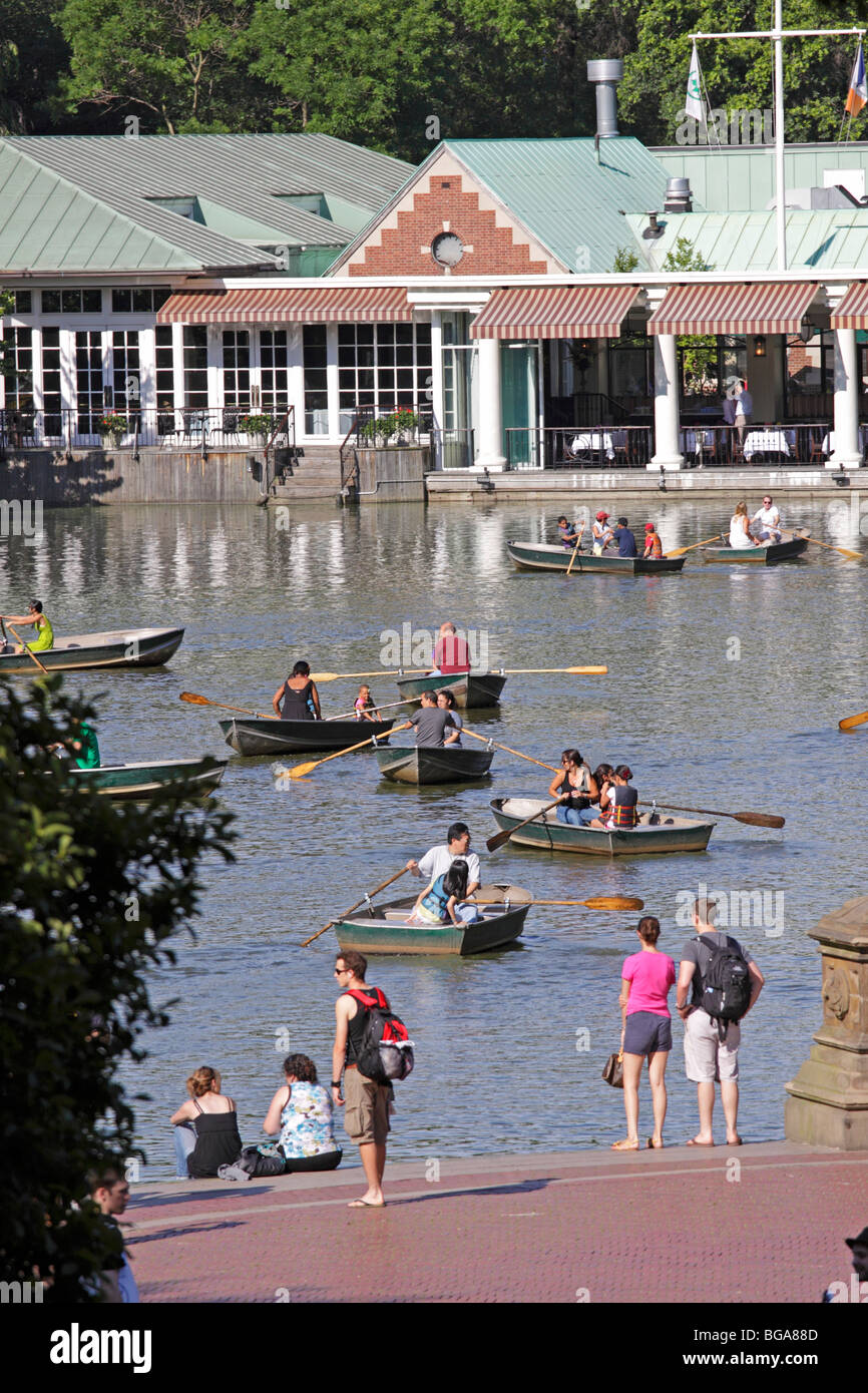 rowing boats on The Lake, Central Park, Manhattan, New York, United States Stock Photo Alamy
