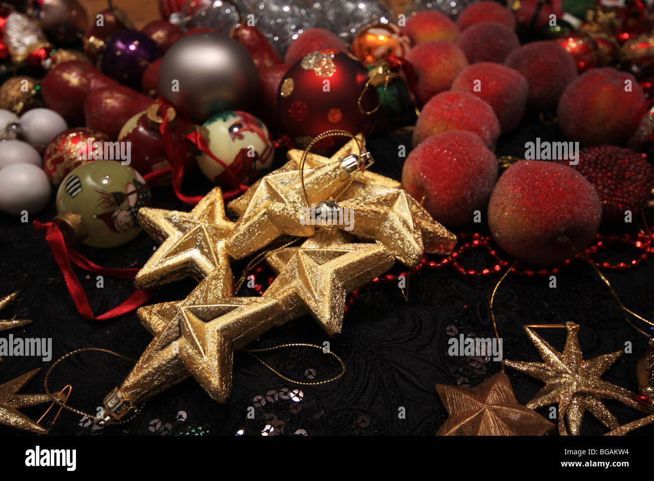 Christmastree decorations hi-res stock photography and images - Alamy