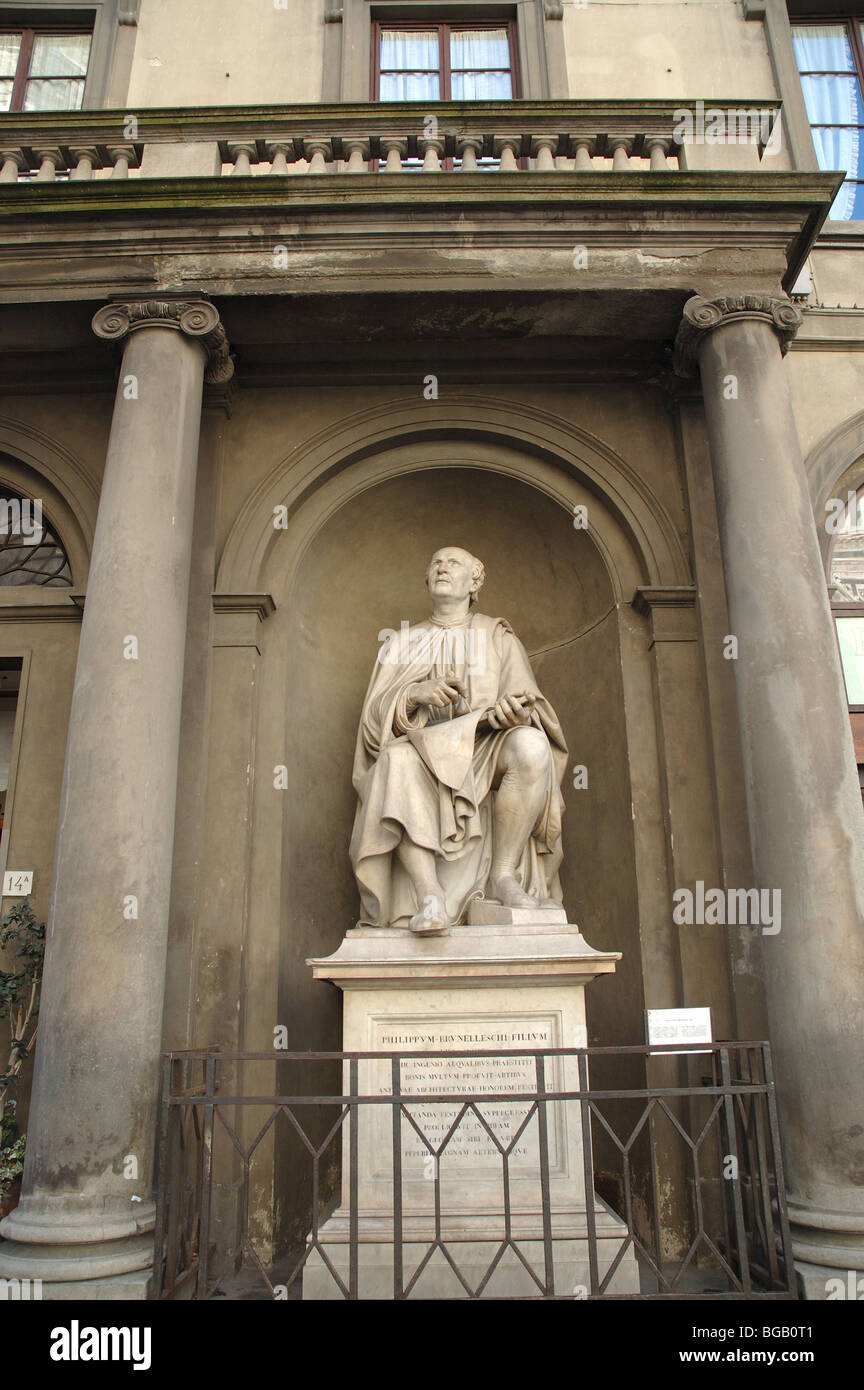 Brunelleschi statue in Florence, Tuscany, Italy Stock Photo Alamy