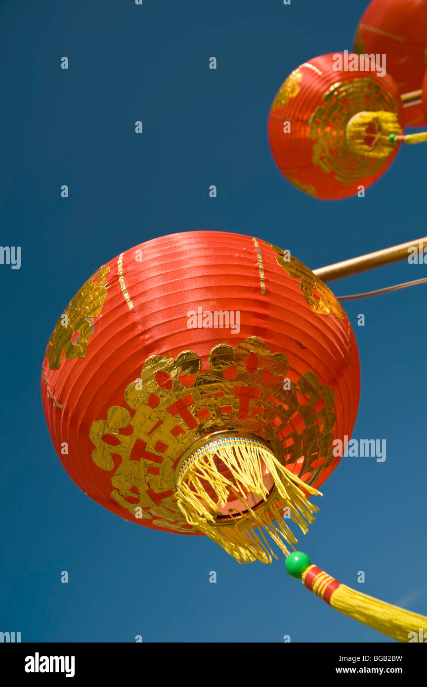 Floral chinese lanterns hi-res stock photography and images - Alamy