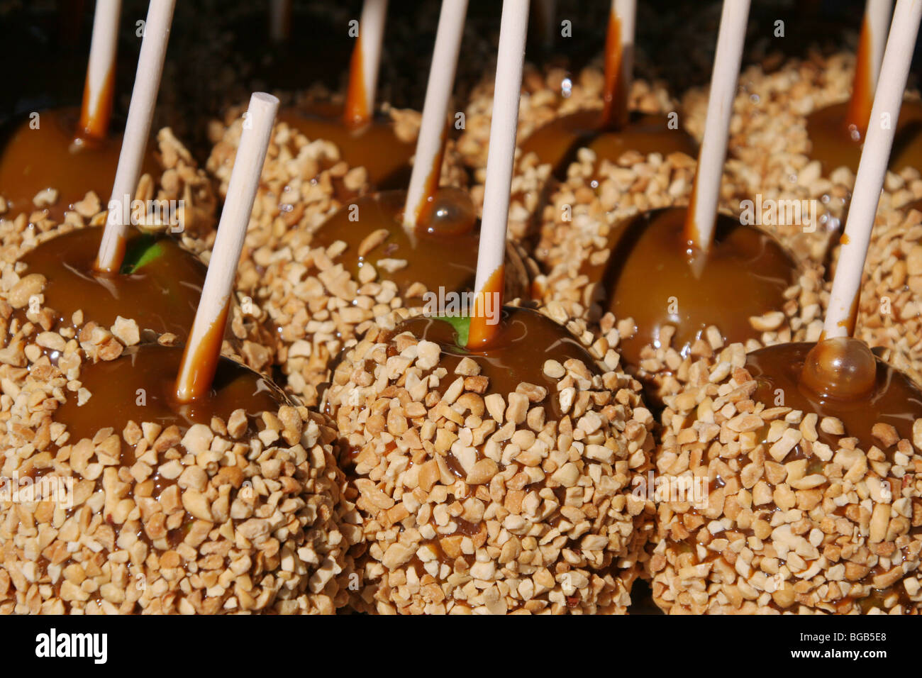 Candy apples hires stock photography and images Alamy