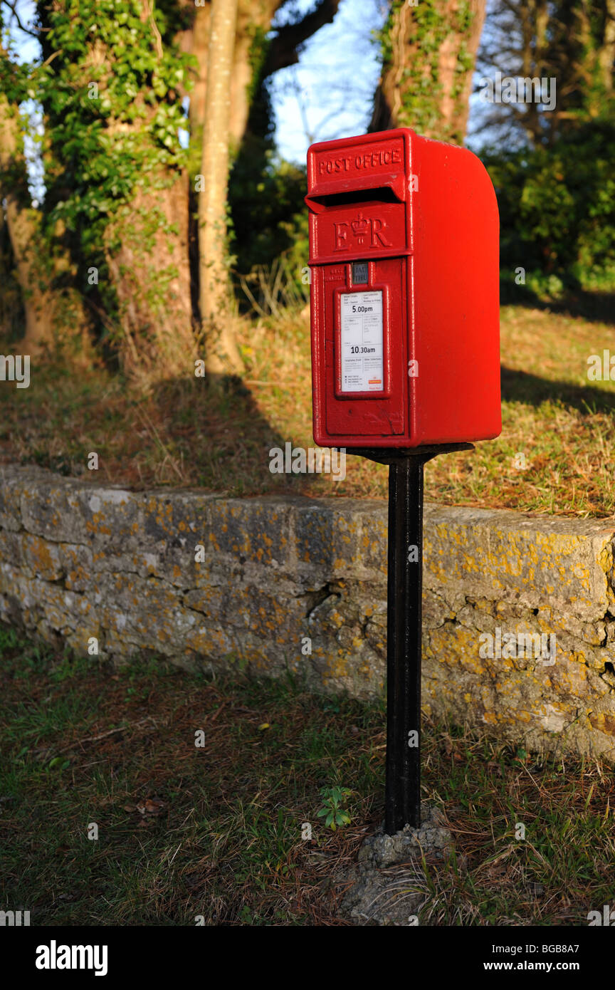 Red letterbox (UK Royal Mail) in a rural location Stock Photo Alamy