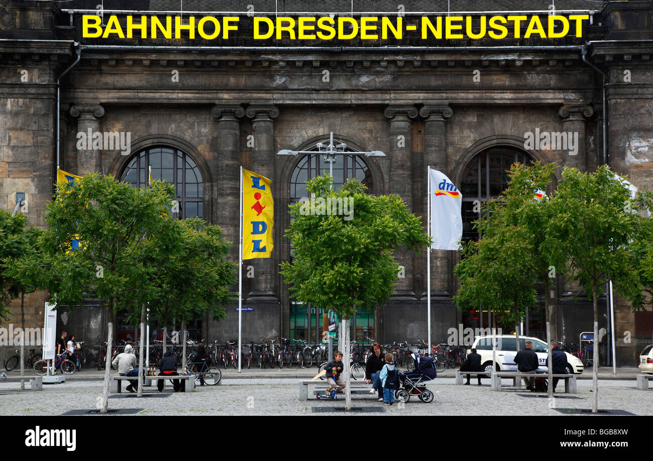Germany, Saxony, Dresden, Exterior of the new train station, Bahnhof Neustadt, in Schlesischer platz. Stock Photo
